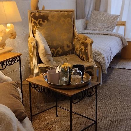 Le Laboratoire Shabby Chic De La Parfumerie Du Manoir Chavagne 외부 사진