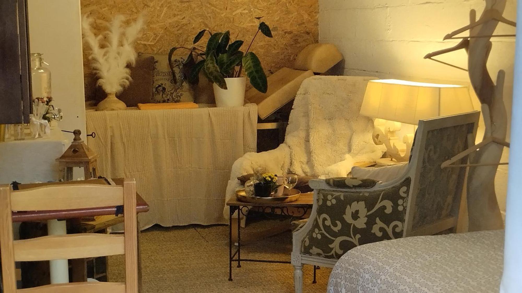 Le Laboratoire Shabby Chic De La Parfumerie Du Manoir Chavagne 외부 사진