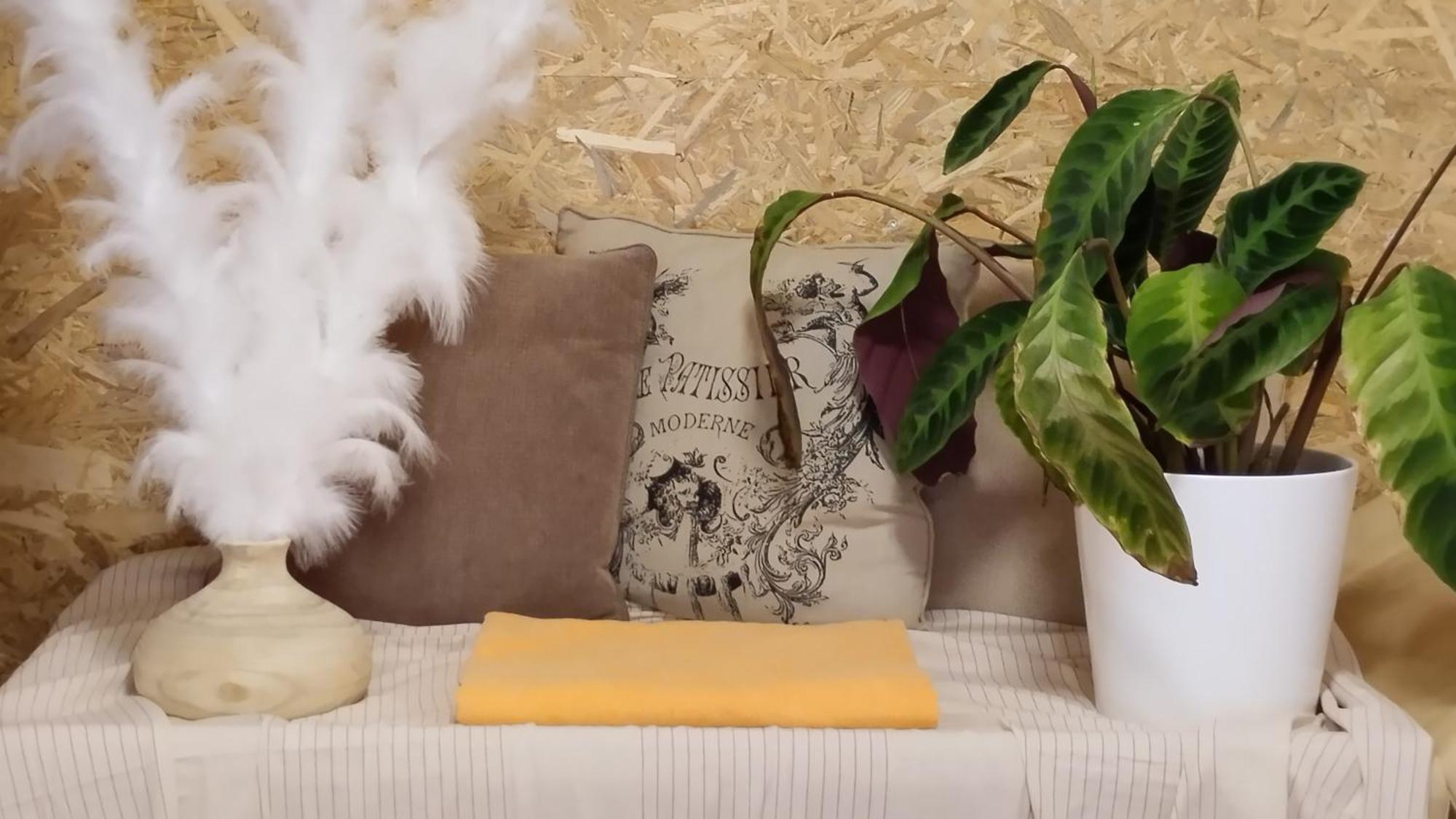 Le Laboratoire Shabby Chic De La Parfumerie Du Manoir Chavagne 외부 사진